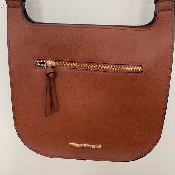 Steve Madden Saddle Bag - Picture 8 of 9
